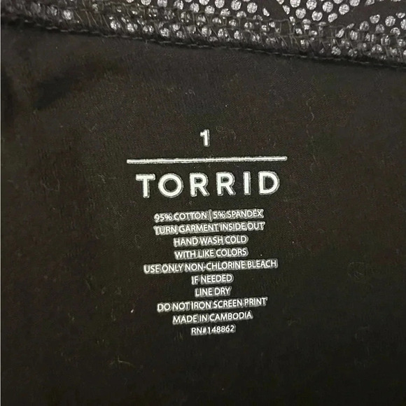 Torrid Full Length Signature Waist Foil Legging Mermaid Foil Stretchy Comfort - Picture 8 of 9